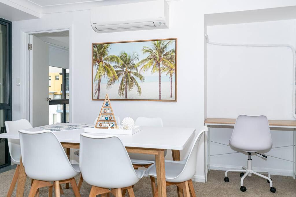 Broadbeach Victoria Square 골드코스트 외부 사진