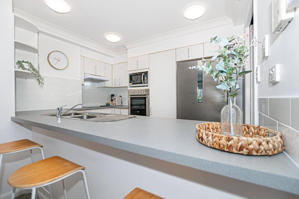Broadbeach Victoria Square 골드코스트 외부 사진