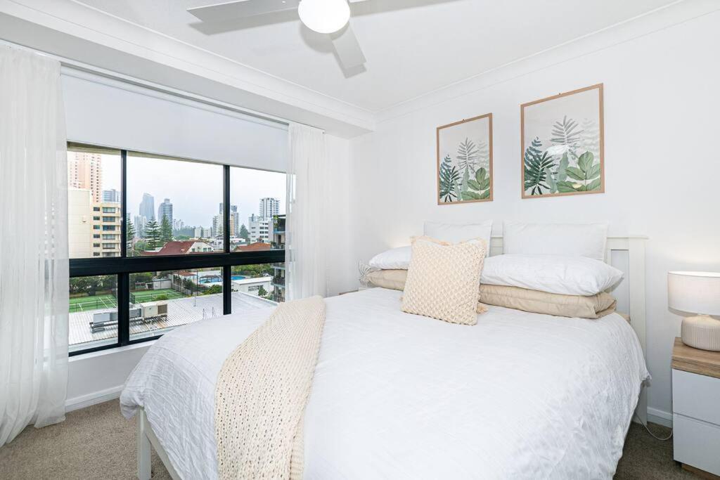 Broadbeach Victoria Square 골드코스트 외부 사진