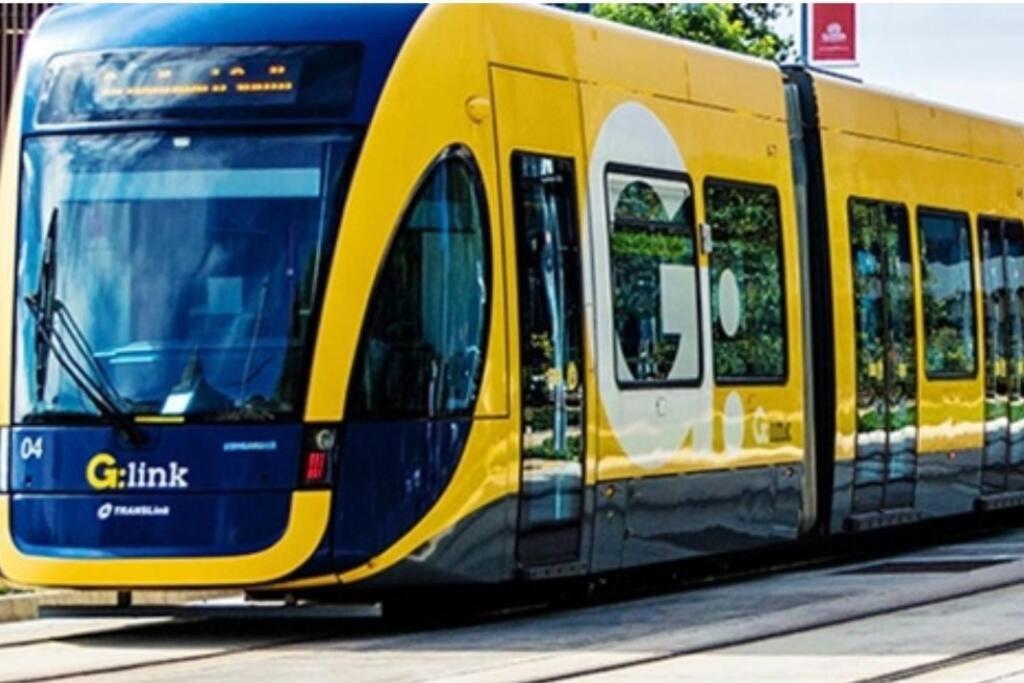 Broadbeach Victoria Square 골드코스트 외부 사진